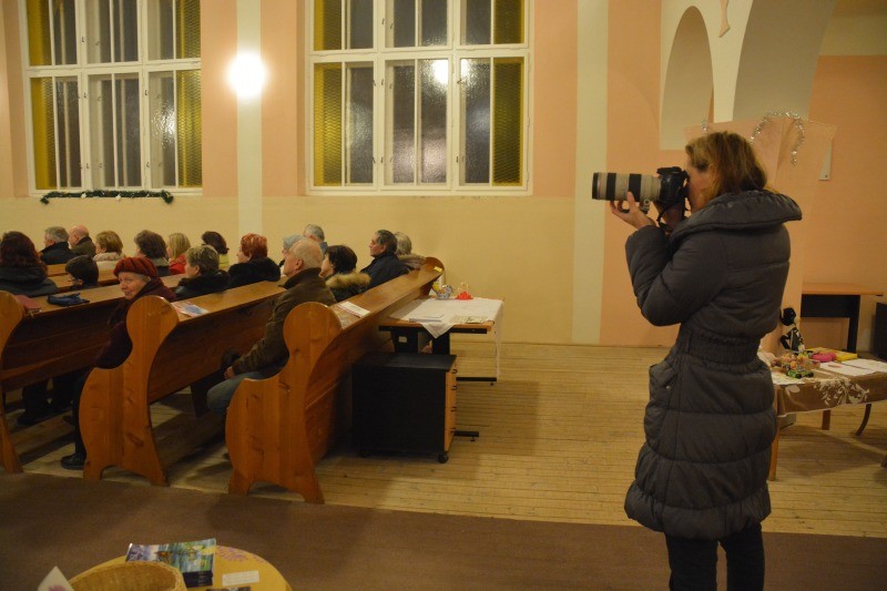 fotografka pí. Eva | Benefiční adventní koncert Jiřího a Ivony Jahodových 12.12.2013